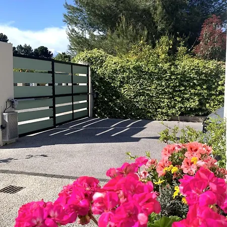 D'hotes De Charme Merbleuesoleil Nocleg ze śniadaniem